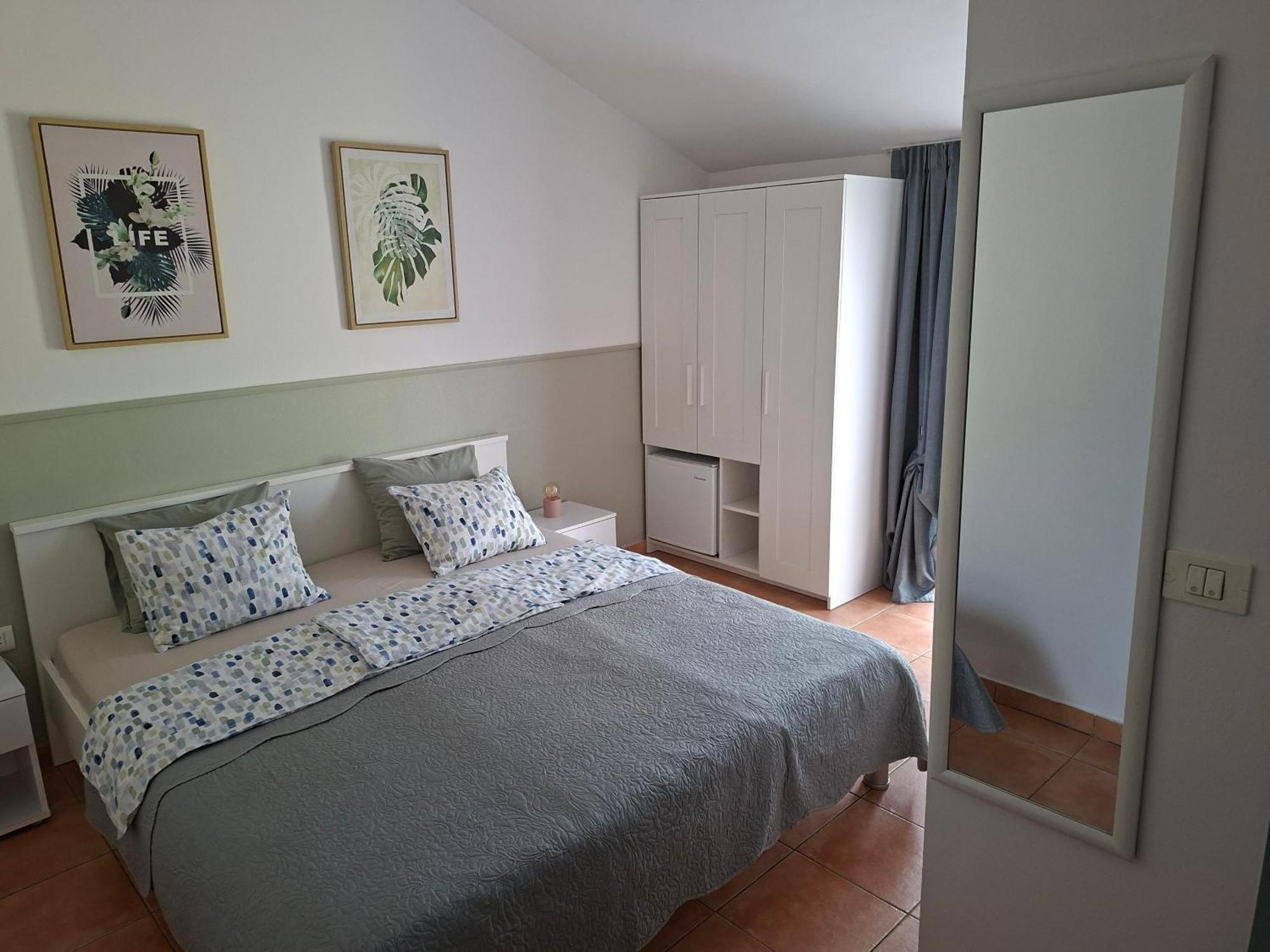 Apartment&Rooms Roza Peroj Kültér fotó